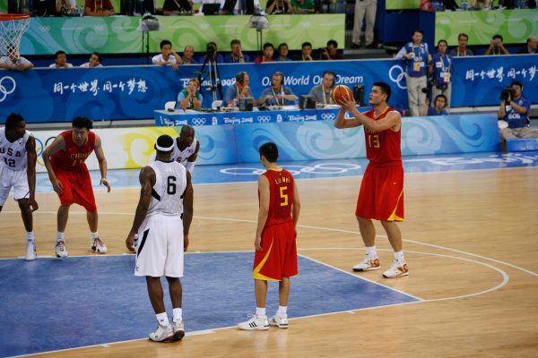 How tall was Yao Ming