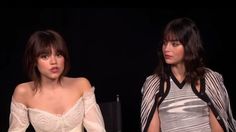 How tall is Jenna Ortega and the effect of footwear on appearance