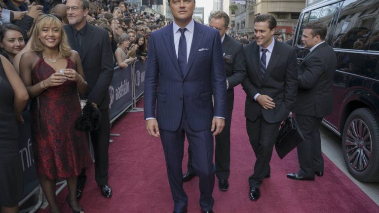 How tall is Leonardo DiCaprio and do elevator shoes play a role in his red carpet look?