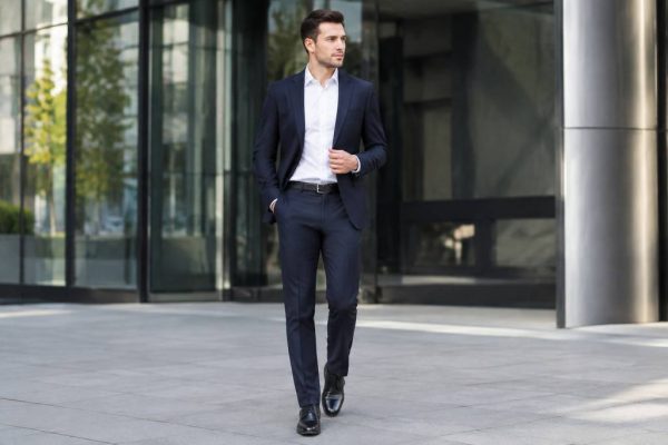 What is elevator shoes? A complete guide to height-increasing footwear