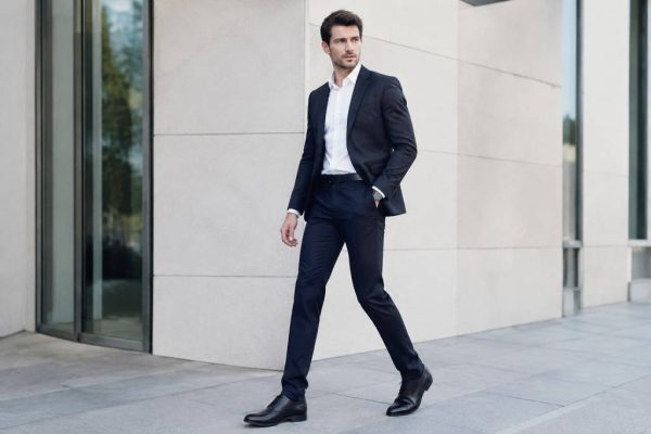 How single needle stitching enhances the quality of elevator shoes