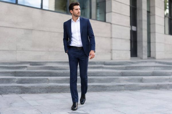 Heavy starch shirt: how it affects fit and appearance