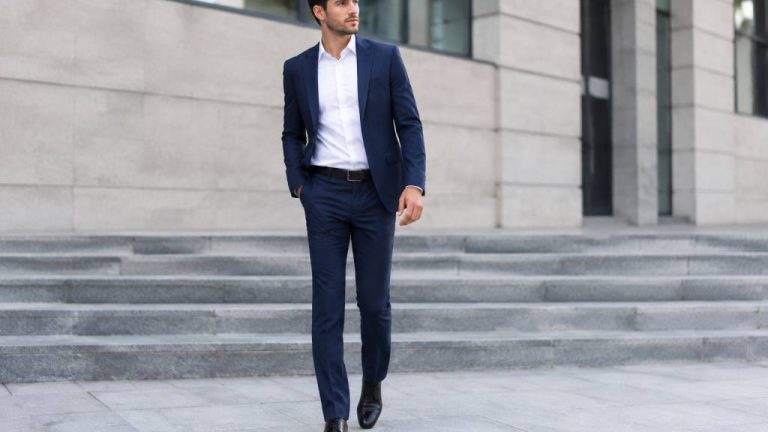 Heavy starch shirt: how it affects fit and appearance